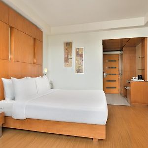 Habitación Individual Club Adaptada para Discapacitados